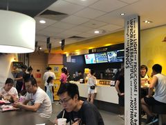 -麦当劳(世界城广场店)