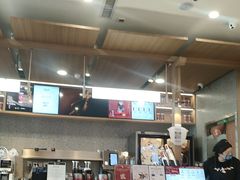 -霸王茶姬(云杉奥莱店)