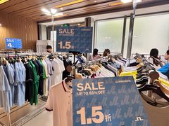 -广州周大福金融中心