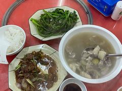 -银峰农庄·特色烧鸡·鲜无花果浸鸡