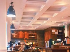 大堂-星巴克臻选(广州沙面店)