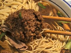 -镇南锅盖面馆(解放路店)