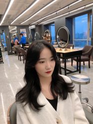 -藤野造型烫发染发