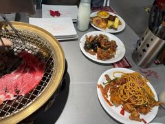 -山焱·炭火自助烤肉(周浦万达店)
