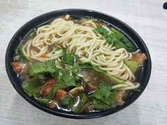 -阿芬卤面(花巷店)