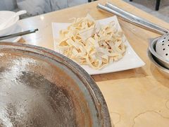 -陈大锅·岳阳鱼馆·地道岳阳菜(美食街店)