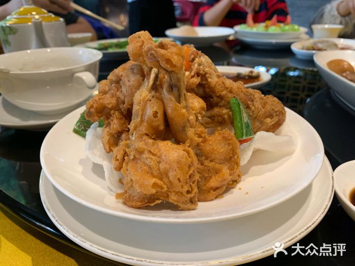 金玉满堂潮州酒楼(无限极荟购物广场店)椒盐牛蛙图片