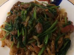 牛肉炒粿条-肉神潮汕卤鹅