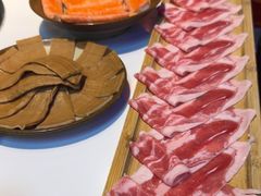 -卤校长重庆火锅(国兴店)