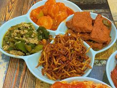 -晓宇盒饭(民安街店)