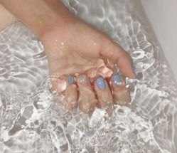 -纤指百魅美甲美睫