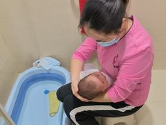 -舒月母婴月嫂育儿嫂(静安店)