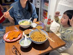 咬不动的炸猪排-辣肉面大王(天平路店)