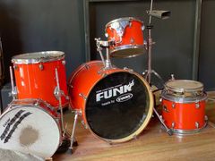 -红糖商店复古咖啡酒馆