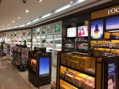 -日上免税店(三径路t3店)