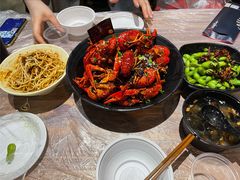 -巴厘龙虾·榜首油焖大虾(音乐学院·沿江酒馆店)