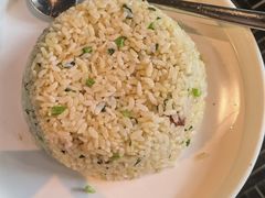 腊肉蔬菜炒饭-赠李白·如诗的川味(余杭万达广场店)