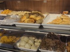 -护国寺小吃店(红莲南路店)