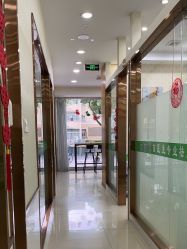 -苗医生专业祛痘·皮肤管理