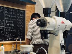 -Be Lived Cafe比例咖啡(摩天轮店)