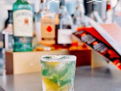 -星巴克臻选(上海合生汇1F店)