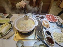 -如一鸡鲍鱼·粤式煲汤(长泰广场店)