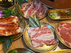 -闻老头·菊花炭烤肉(D11店)