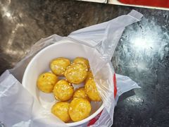 糖油粑粑-黑色经典臭豆腐·长沙鲜食商店(坡子街店)