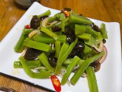 爽口贡菜-毛毛熏肉•东北菜老字号(大安街店)