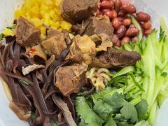 香辣牛肉拌米线-云味馆·云南菜·云南米线(同泰时代广场店)