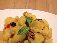 -俭寨大盘鸡·手抓肉·烧烤新疆菜(乌苏路店)