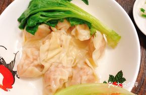 Crab and Shrimp Dumplings