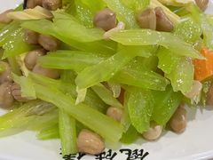 芹菜腐竹-馄饨侯(广渠门店)