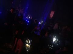 -OMO PARTY HOUSE