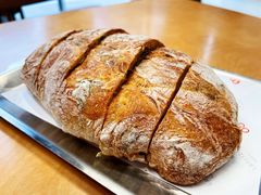 香菜牛肉恰巴塔-LANLIZI BAKERY(COSMO店)