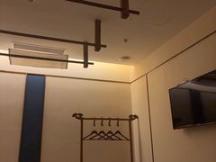 -鼎族怡华·指压·油压·经络(西单昌盛大厦店)