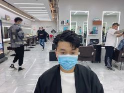 -朗峰专业美发沙龙
