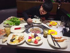 -佰烧海鲜烤肉火锅自助(世茂国际广场店)