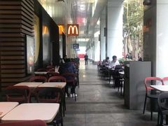 -麦当劳(华融店)