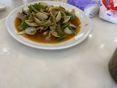 -覃记海鲜美食餐厅