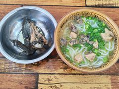 -正宗李家土鸡米线店