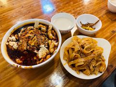 -老鳯府豆花泡馍(第五大道店)