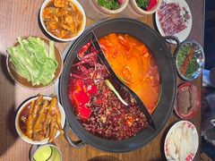 -萍姐火锅·公路夜市(武汉首店)