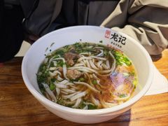 -湘人龙记老长沙米粉(鸟巢店)