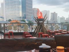 -老滇山寨•云南特色菜•地方菜•民族风情歌舞表演(金碧店)