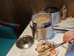 -领鲜活海鲜榴莲自助火锅(东门店)