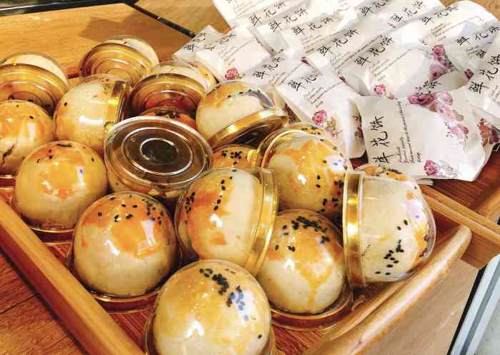 巧金陵粑粑坊(书院路店)-"[薄荷]环境: 书院路,靠近新华书店旁边.