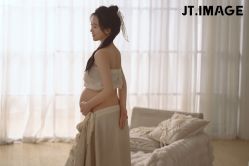 点击看大图 -专注孕妇照亲子照·纪田摄影