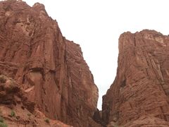 -天山神秘大峡谷