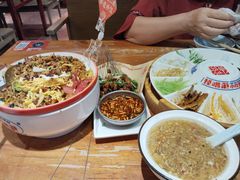 -怪噜范·老贵阳街头名小吃(鸿通城店)